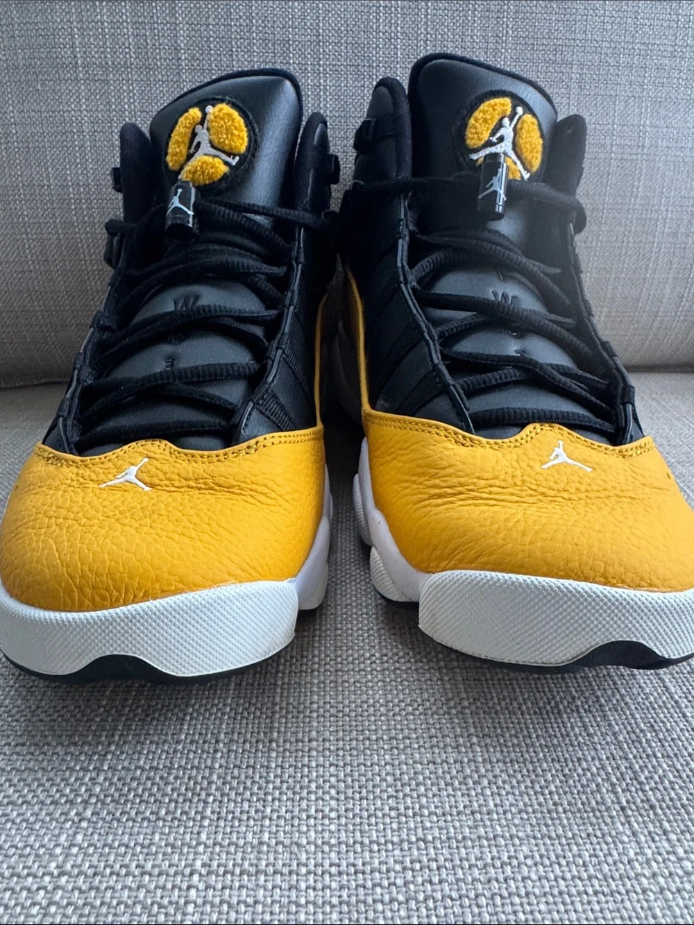 Men’s Air Jordan’s six rings ‘Taxi’ sneakers